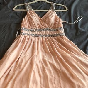 City studio party dress size 1 color peach